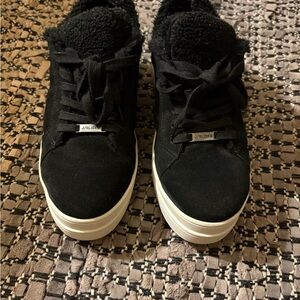 J/SLIDES Black and White Sneakers